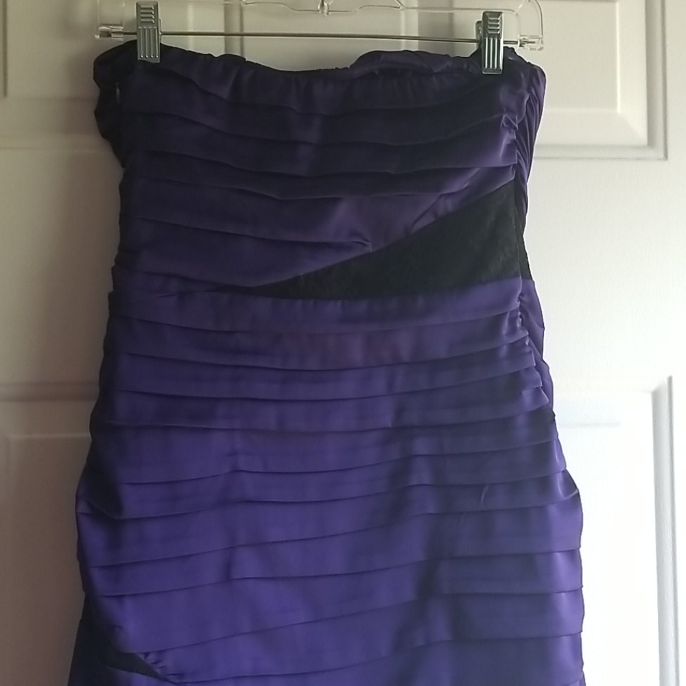 Express Strapless Ruched Mini Dress - Picture 3 of 3